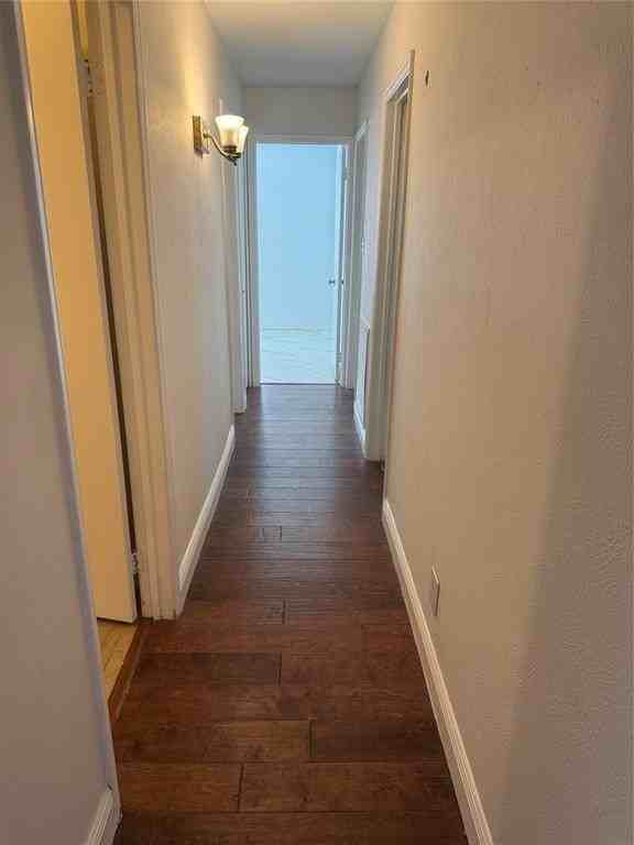4334 Newton St - Photo 4 of 9
