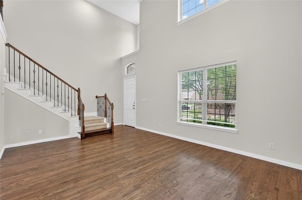 4221 Blackjack Oak Dr - Photo 2 of 24