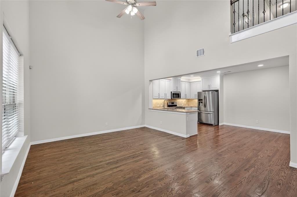 4221 Blackjack Oak Dr - Photo 4 of 24