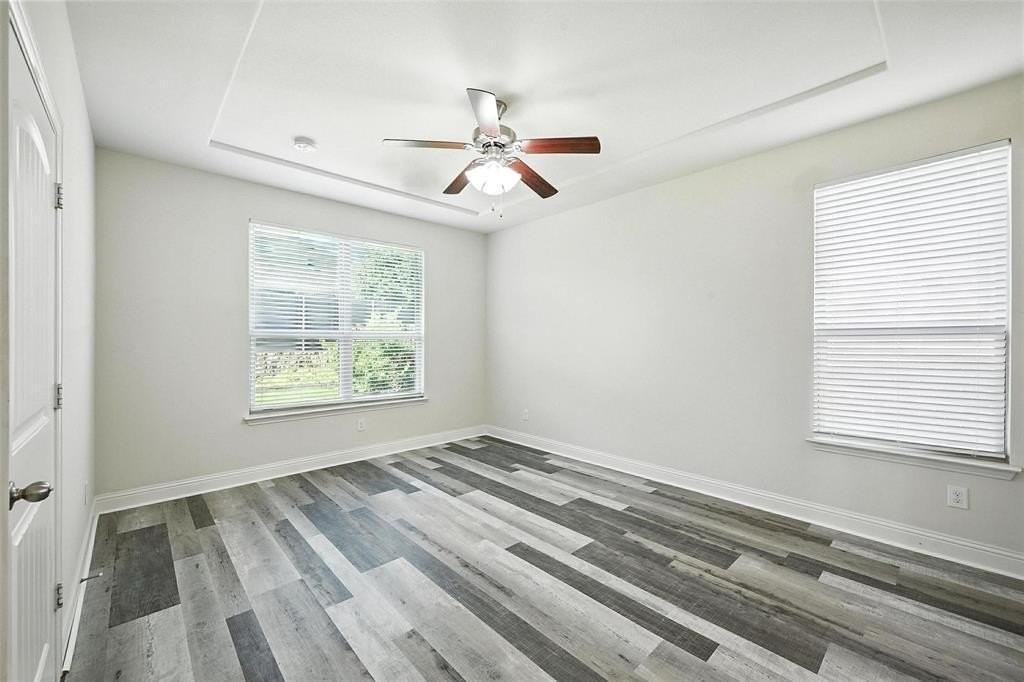 1117 Cypress Hill Dr - Photo 5 of 36