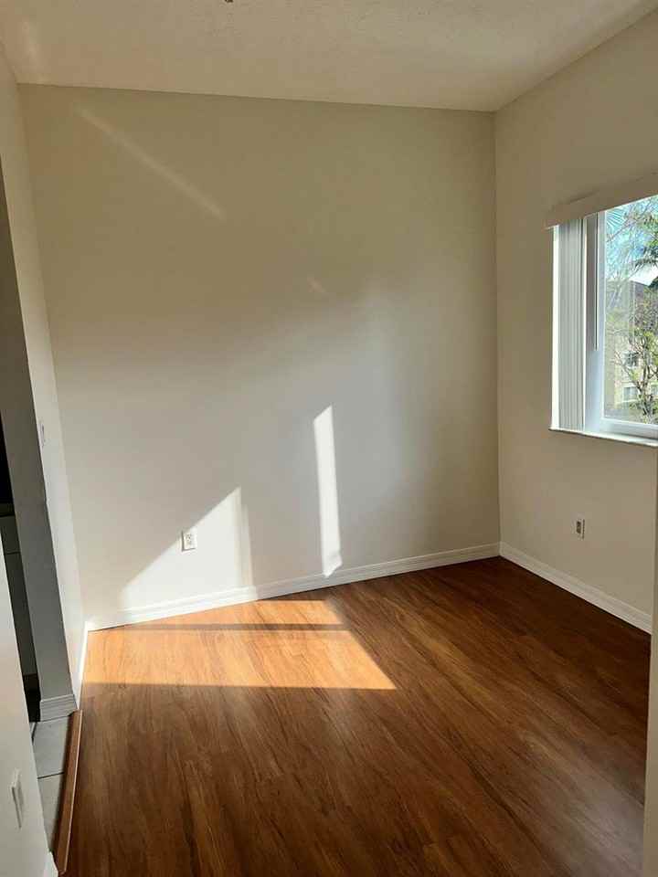 7085 Nova Drive #320 - Photo 5 of 20