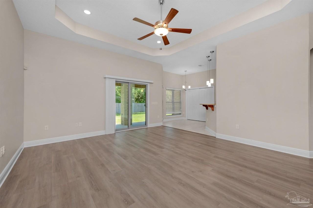 1799 Galvez Dr - Photo 3 of 27