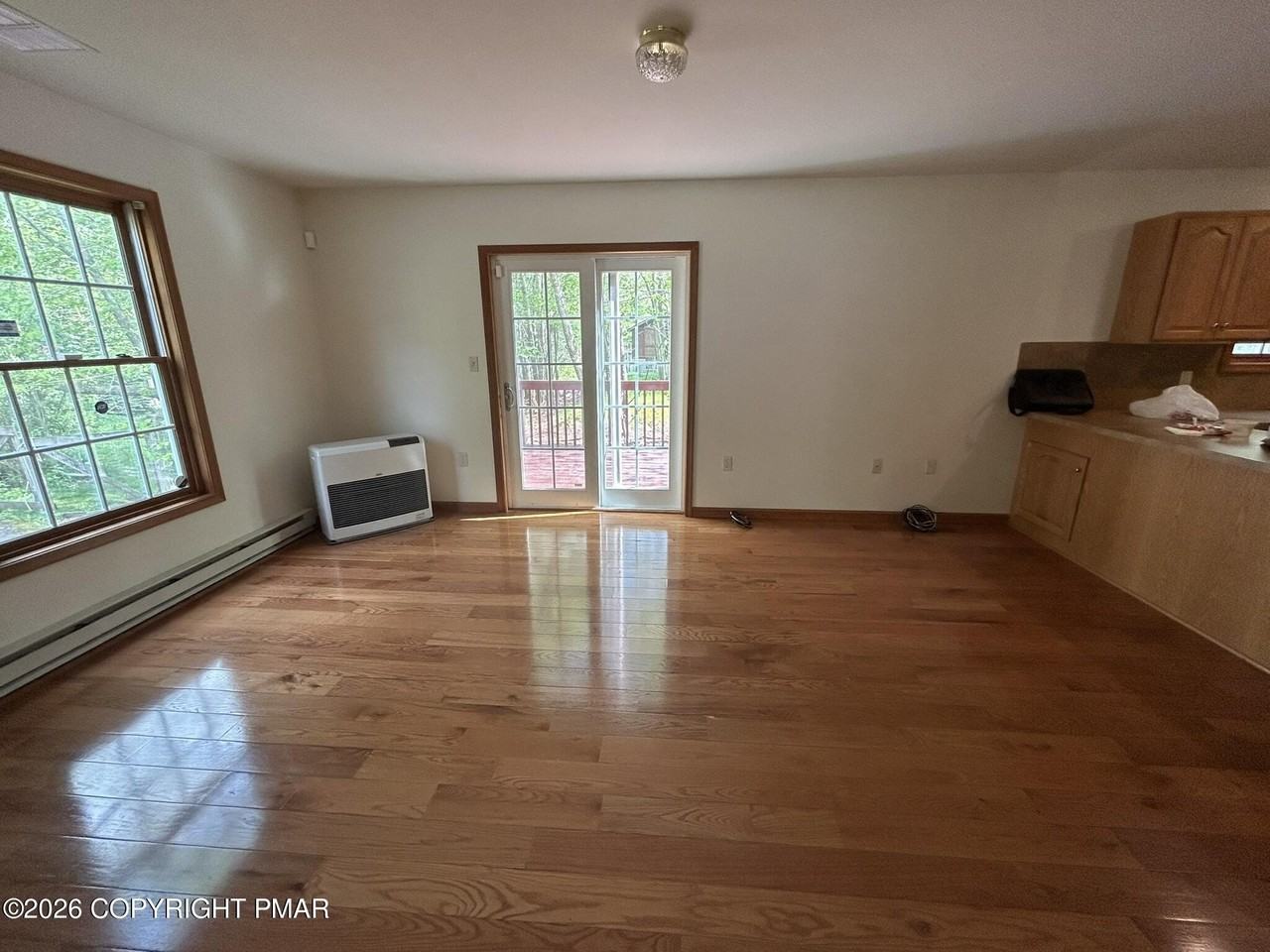 139 Fergus Way - Photo 7 of 24