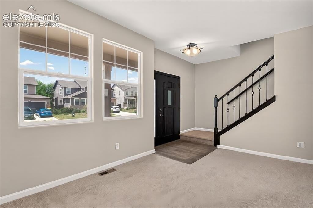 2017 Capital Dr - Photo 4 of 41