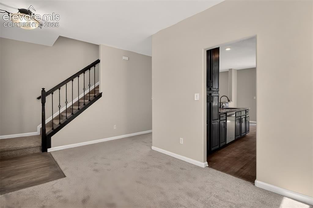 2017 Capital Dr - Photo 5 of 41