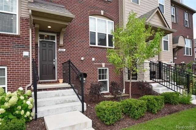 2888 Glenbar Cir - Photo 4 of 38