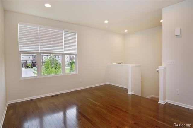 2888 Glenbar Cir - Photo 5 of 38