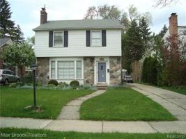 featured image of 1711 Villa Rd