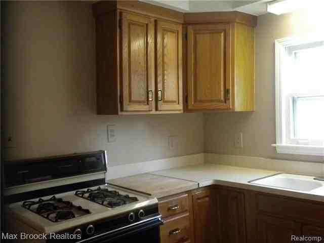 1711 Villa Rd - Photo 6 of 22