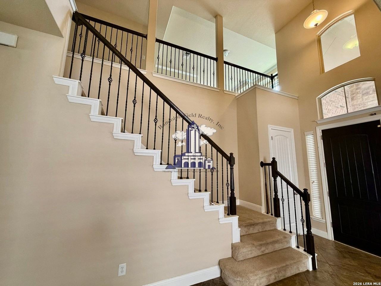 621 Cavan - Photo 4 of 37