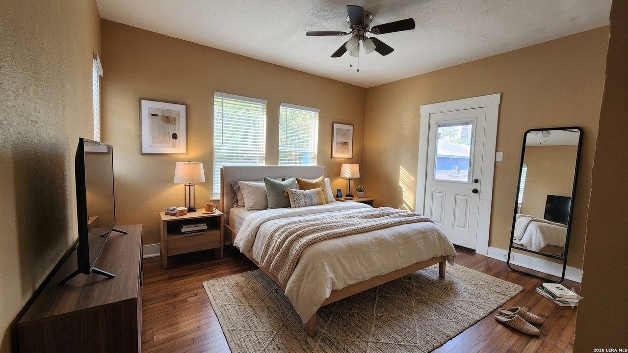 803 W Hollywood Ave - Photo 5 of 19