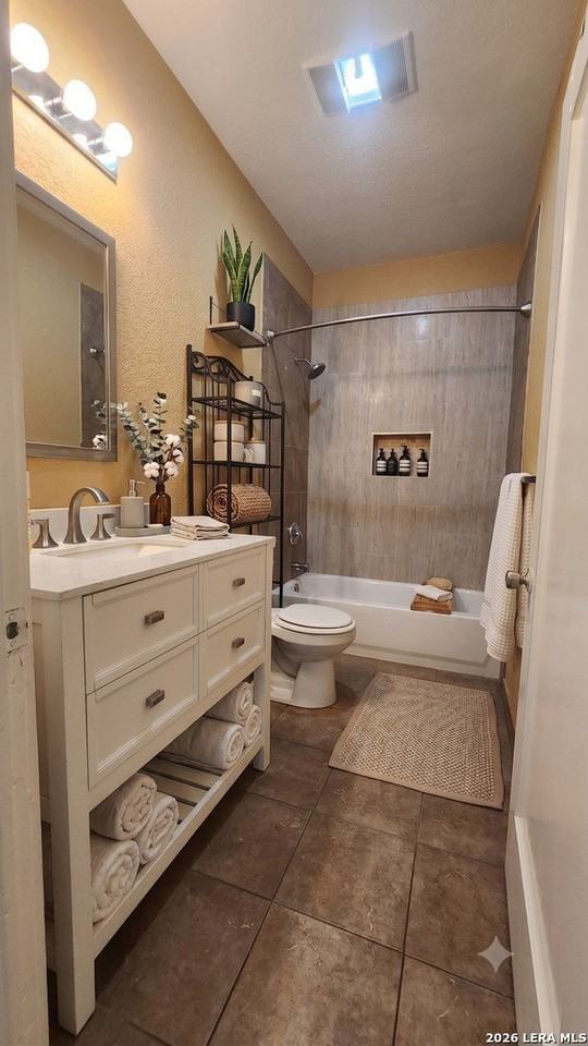 803 W Hollywood Ave - Photo 6 of 19