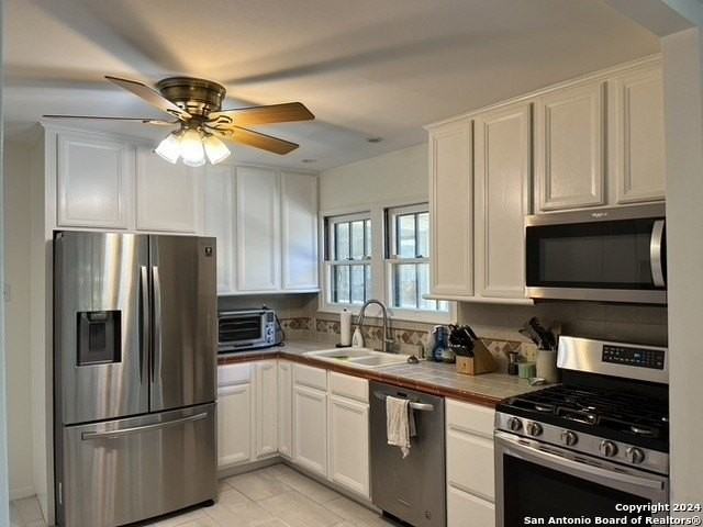 137 Schreiner Pl - Photo 3 of 10