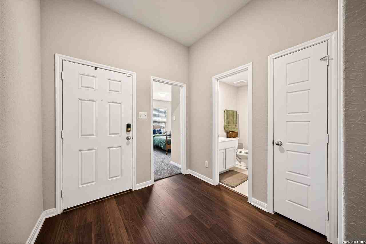 13111 Bay Point Way - Photo 5 of 26