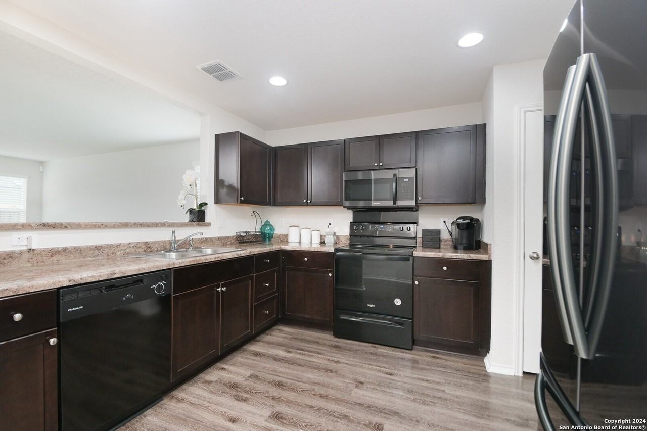 11623 Blackmore Leap - Photo 3 of 25