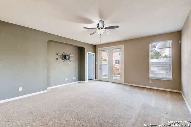 6607 Shadden Oaks - Photo 3 of 25