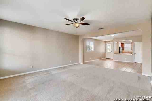 6607 Shadden Oaks - Photo 5 of 25