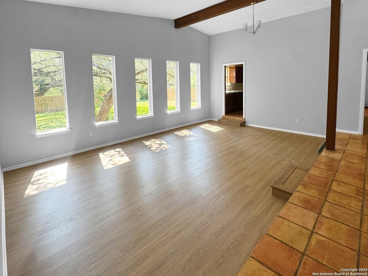 11414 Sandman St - Photo 5 of 36