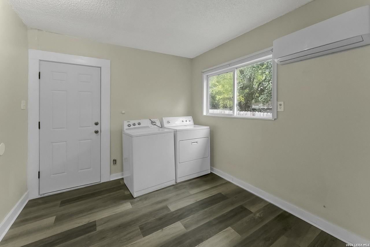 114 Teresa - Photo 6 of 17