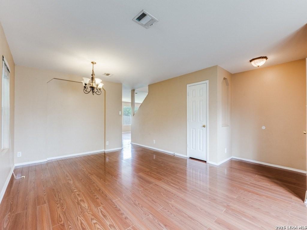 8006 Misty Blf - Photo 2 of 12