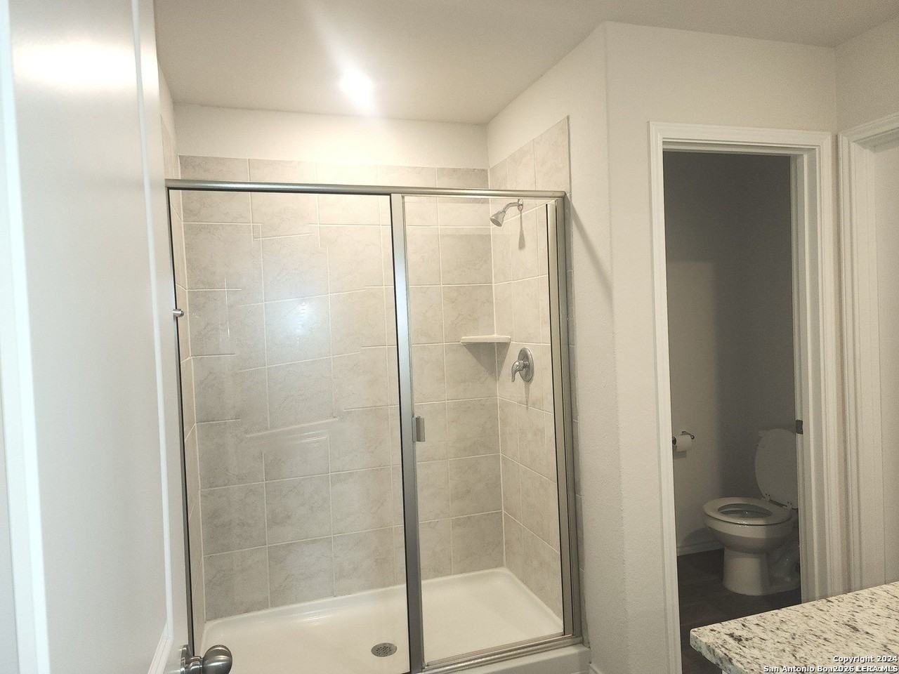 405 Middle Green Loop - Photo 7 of 12