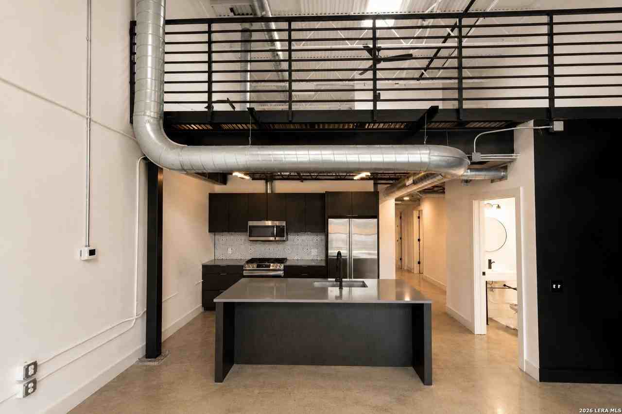 215 Coca Cola Pl #211 - Photo 3 of 11