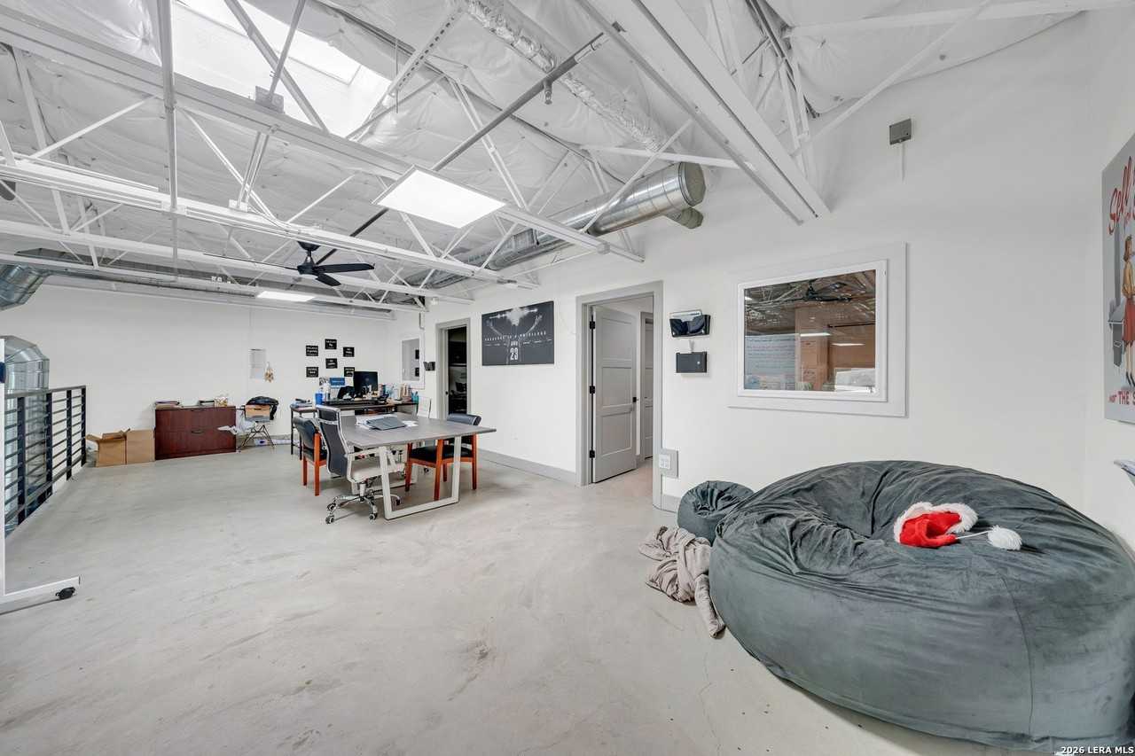 215 Coca Cola Pl #207 - Photo 3 of 11
