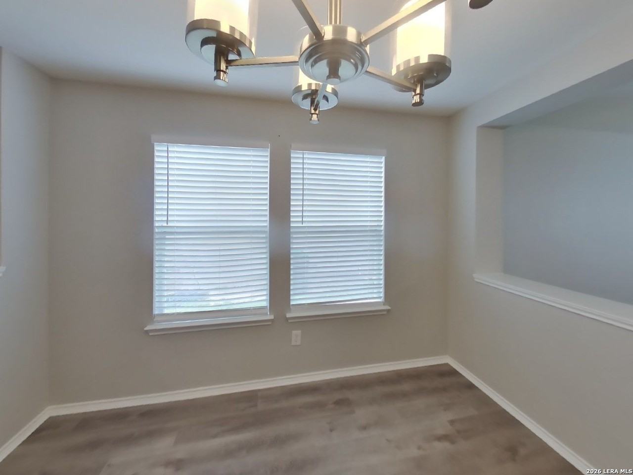11059 Barclay Pt - Photo 5 of 18