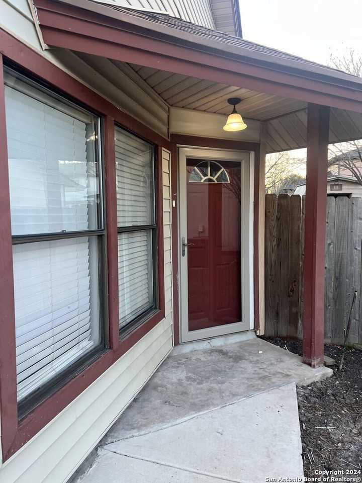 7027 Elk Trl - Photo 3 of 12