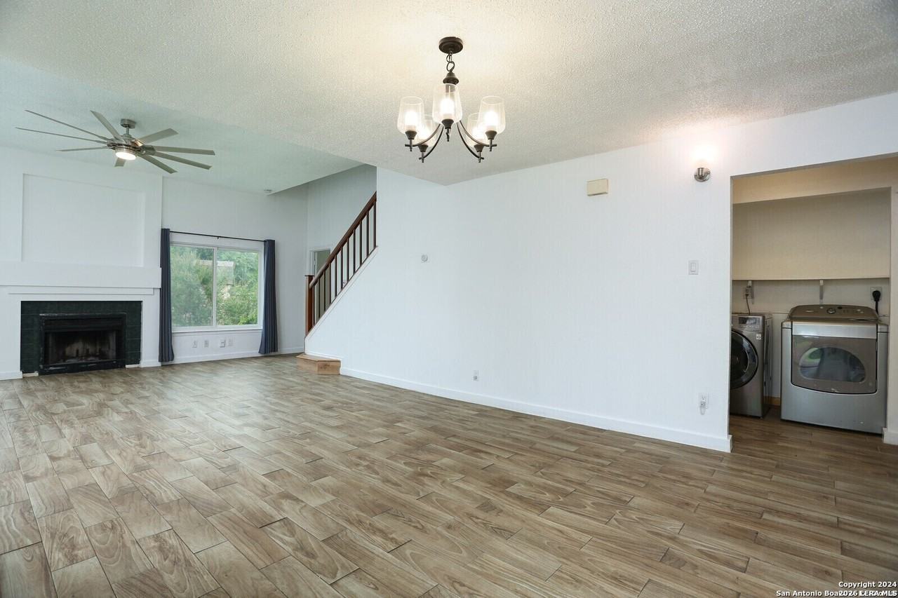 7068 Beech Trail Dr - Photo 3 of 25