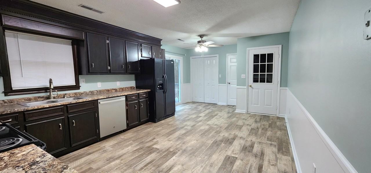 6050 Acton Rd - Photo 4 of 13