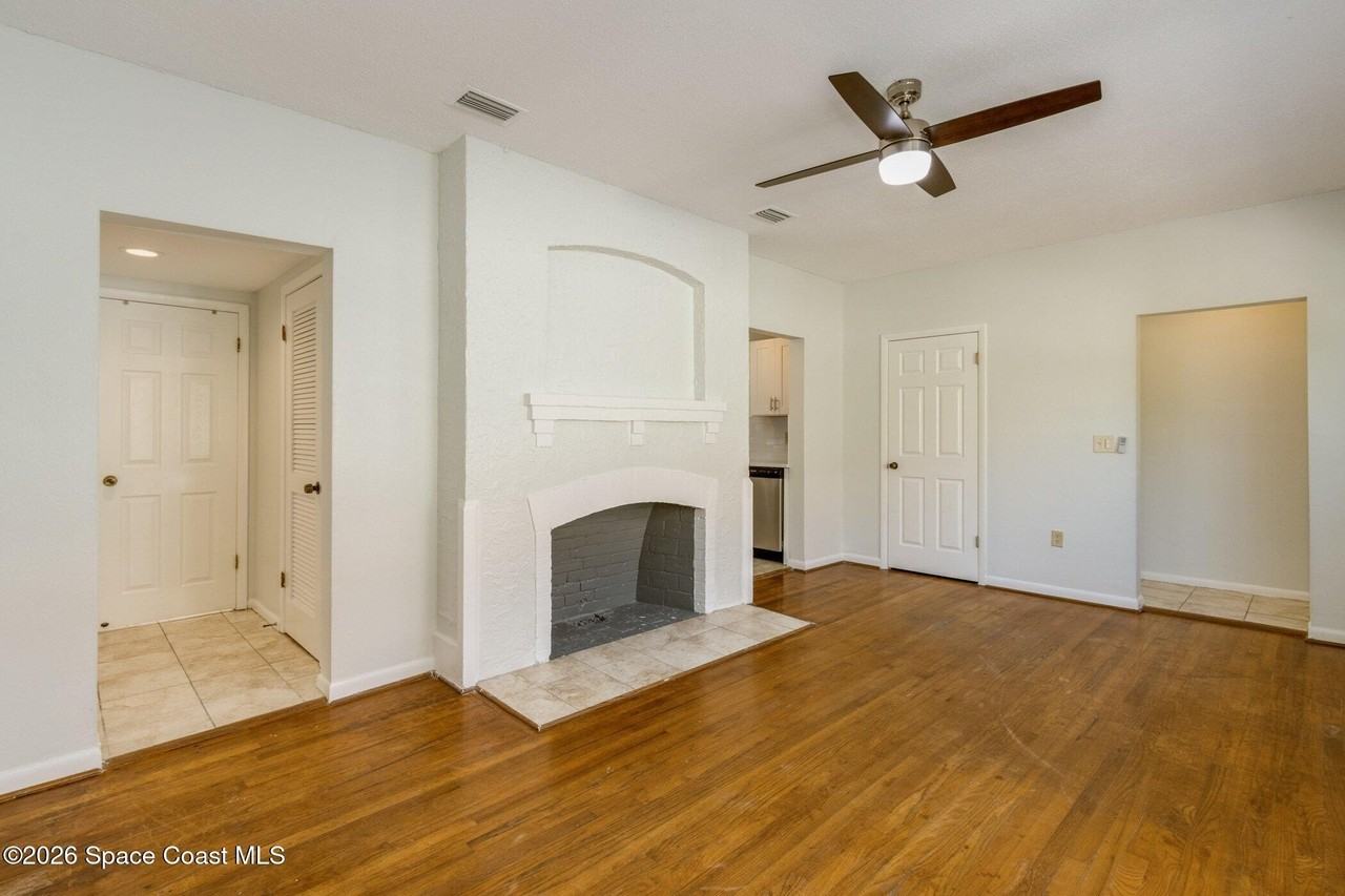 1501 S Shannon Ave #8 - Photo 6 of 30