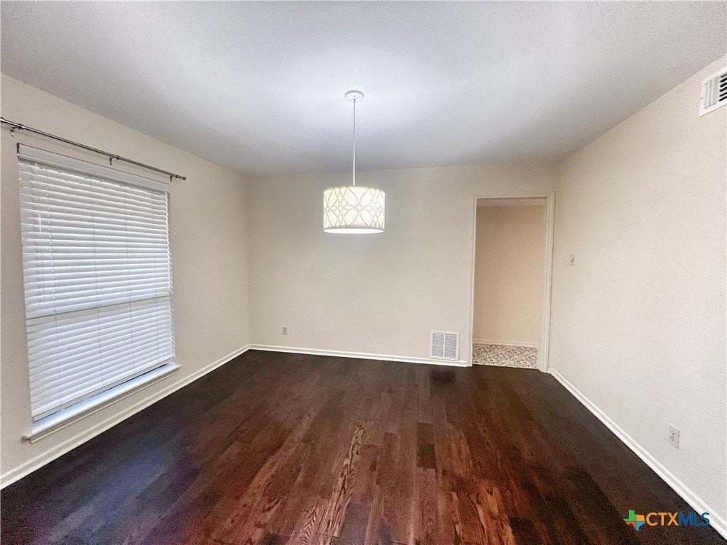 1438 Plumeria St - Photo 5 of 30