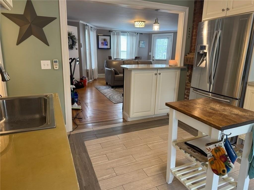 4 Hammond St #5 - Photo 3 of 26