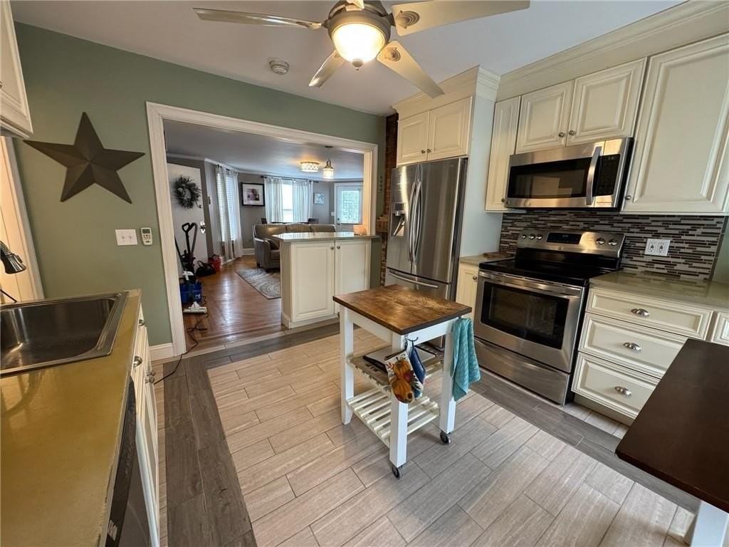 4 Hammond St #5 - Photo 5 of 26