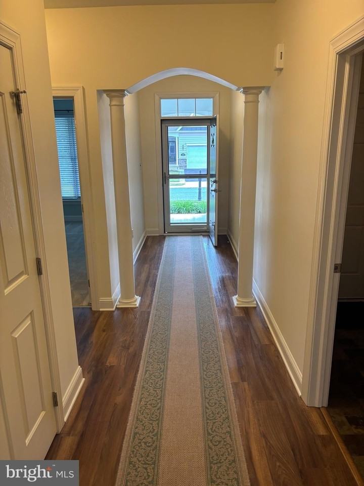 151 Volpe Way - Photo 3 of 14