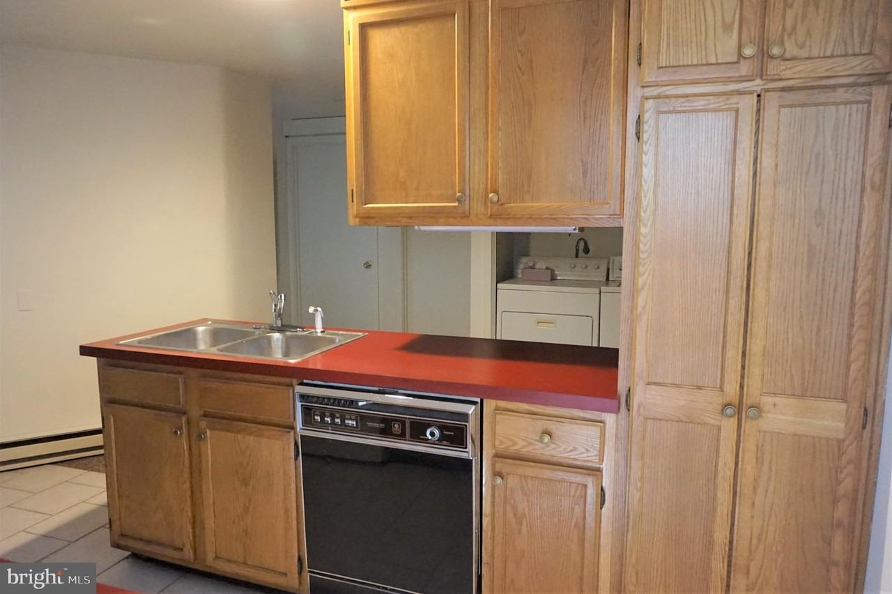 9162 Middleford Rd - Photo 7 of 20