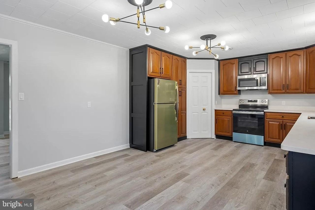 34132 Clay Rd - Photo 5 of 11