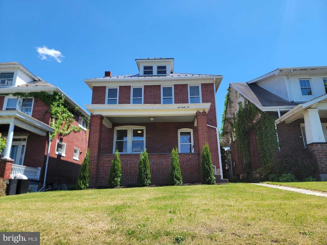 632 Hill Top Dr - Photo 5 of 30