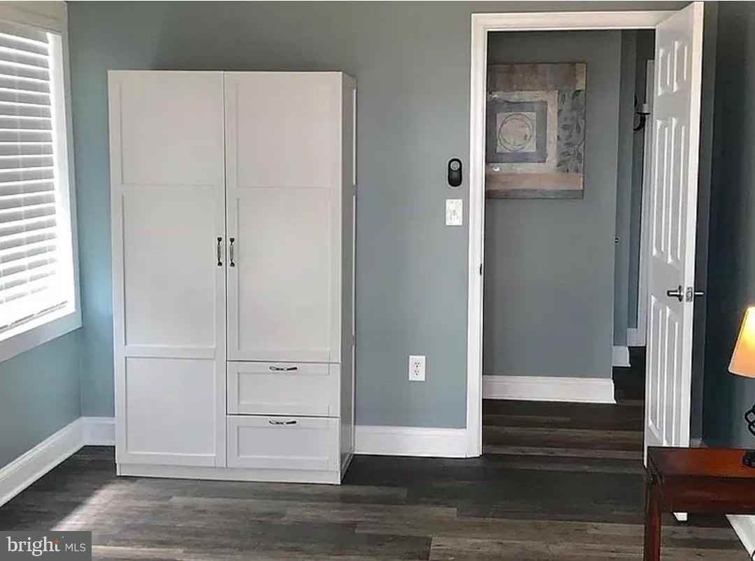 5230 Breezy Point Rd #202 - Photo 5 of 7