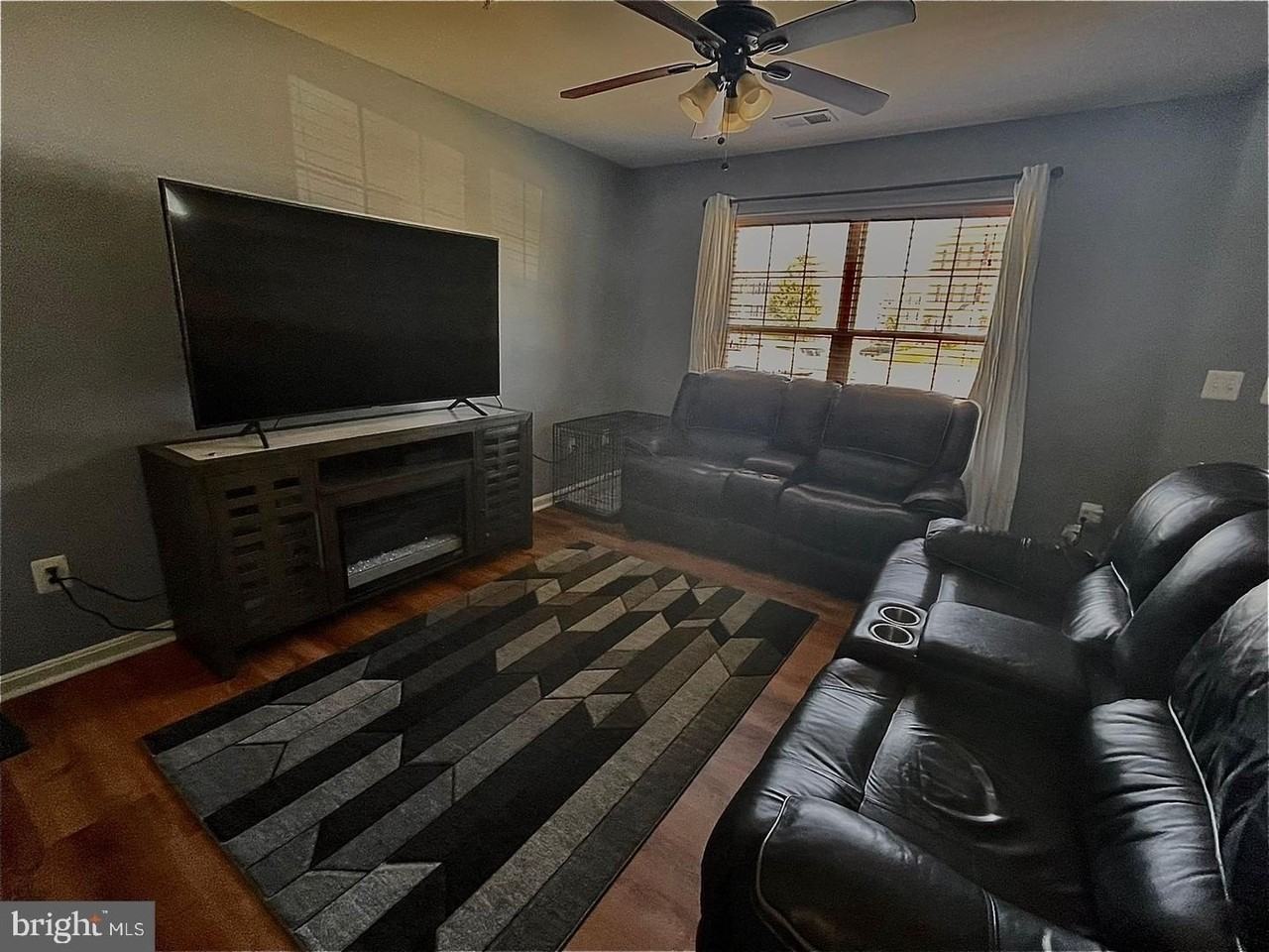 1901 Lennox Dr #36 - Photo 4 of 25