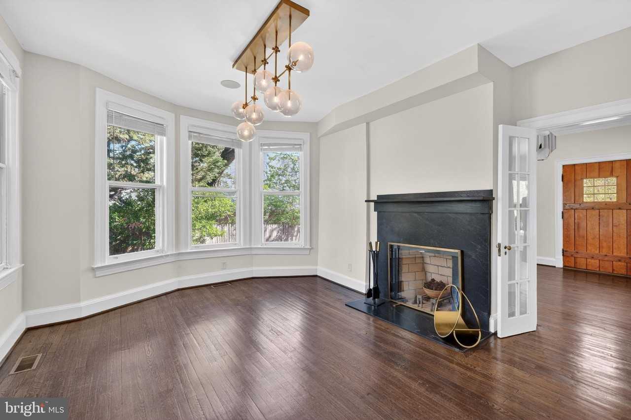 4701 Cumberland Ave - Photo 5 of 22