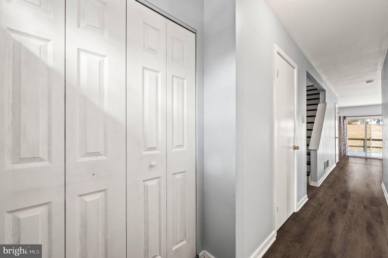 4204 Franklin Ct #4204 - Photo 2 of 23