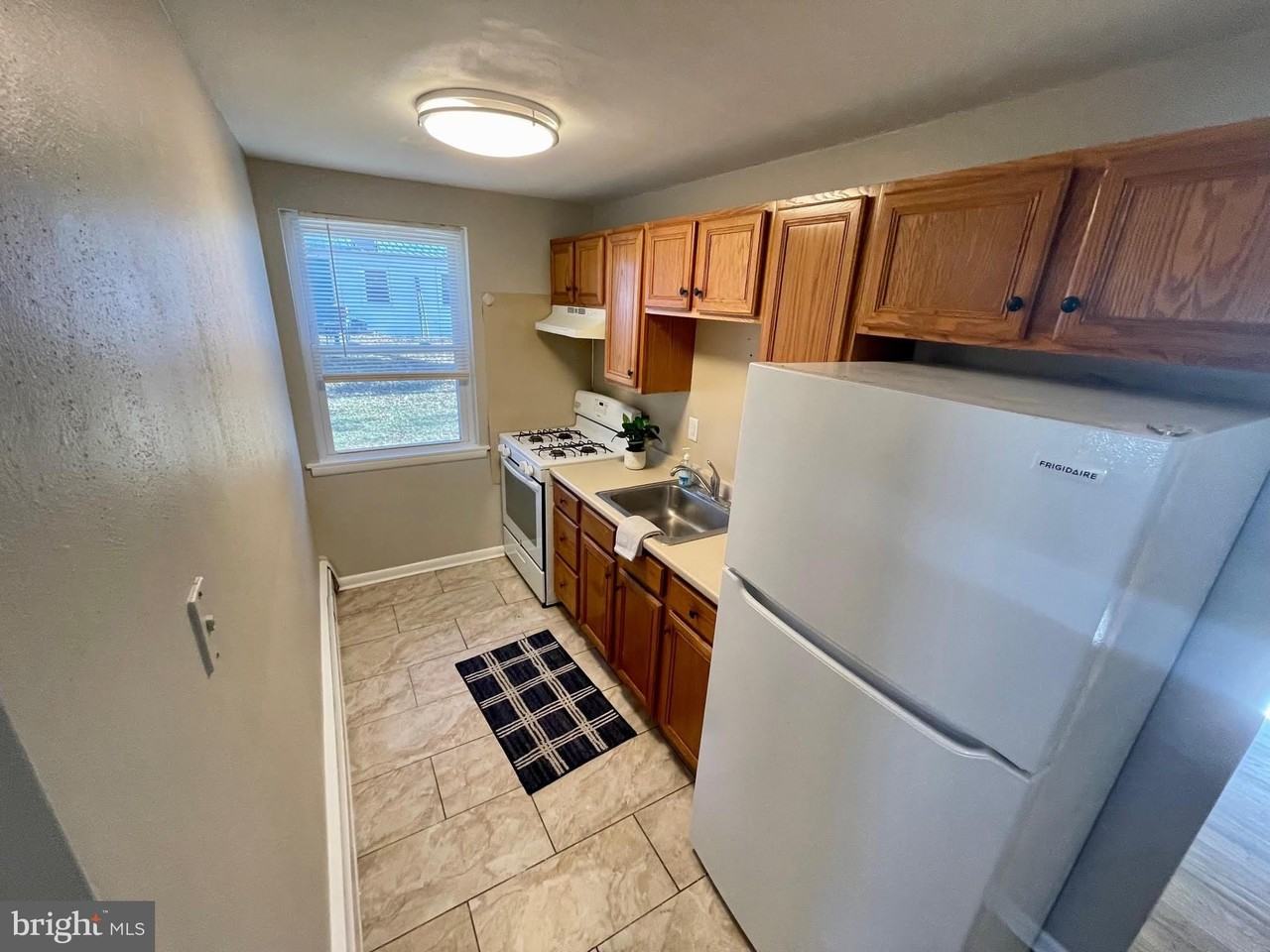 239 S 3rd St #A - Photo 2 of 12