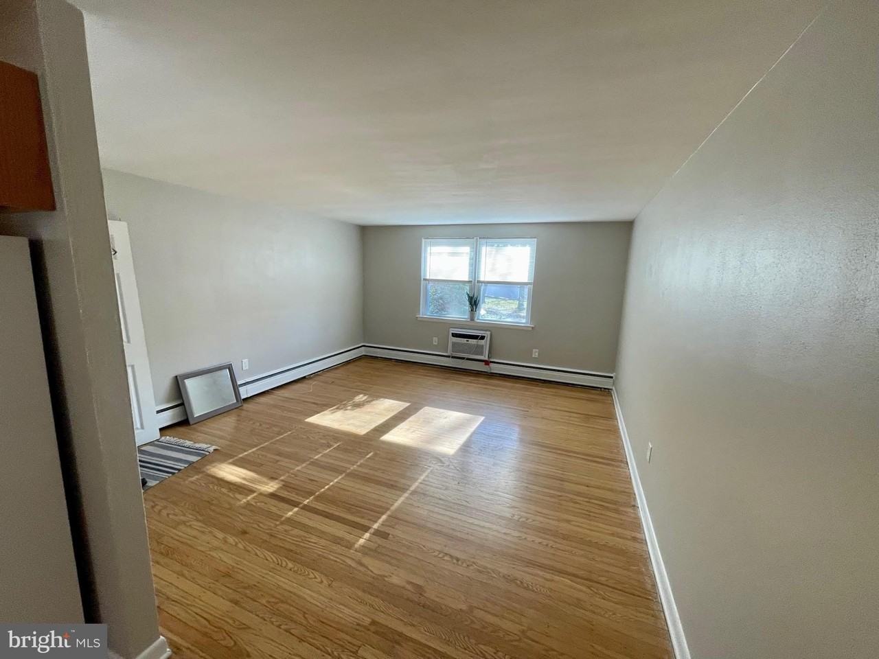 239 S 3rd St #A - Photo 4 of 12