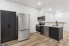 1153 N Front St #1R - Photo 1 of 1
