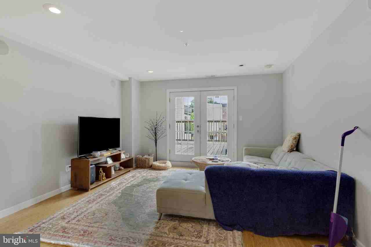 530 E Girard Ave #2 - Photo 2 of 27