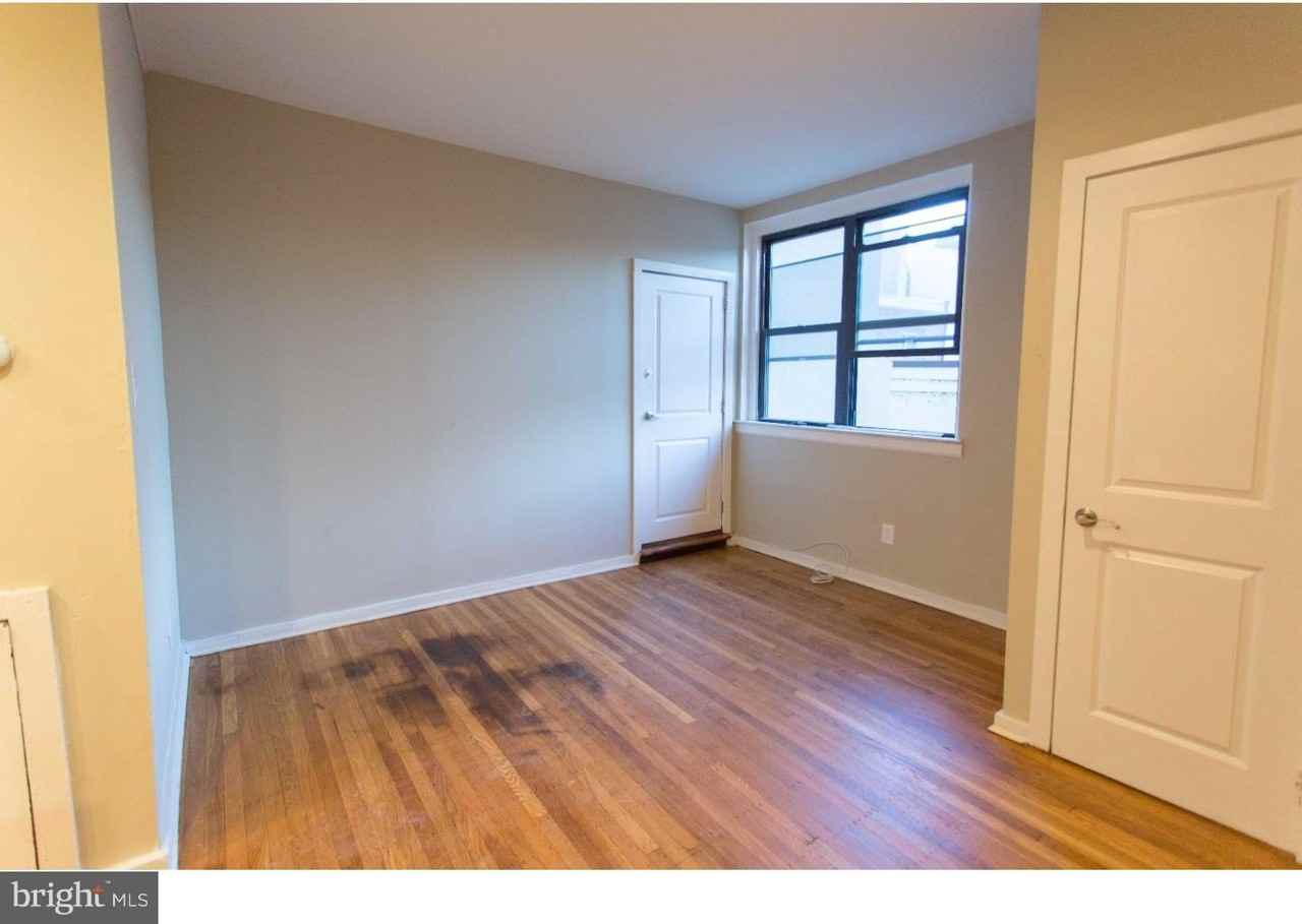 413 S 11th St #3F - Photo 4 of 15