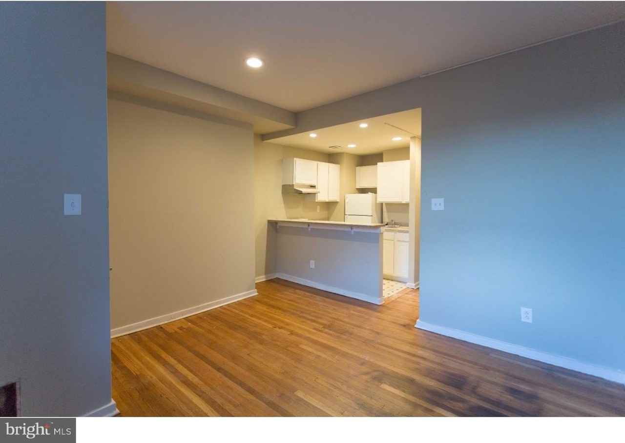 413 S 11th St #3F - Photo 5 of 15