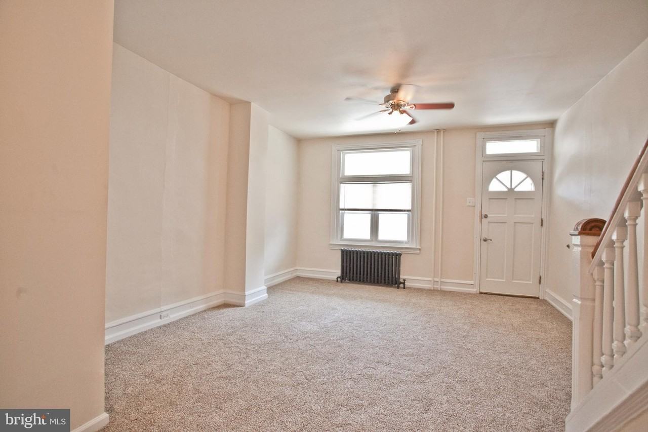 4205 Terrace St - Photo 4 of 30
